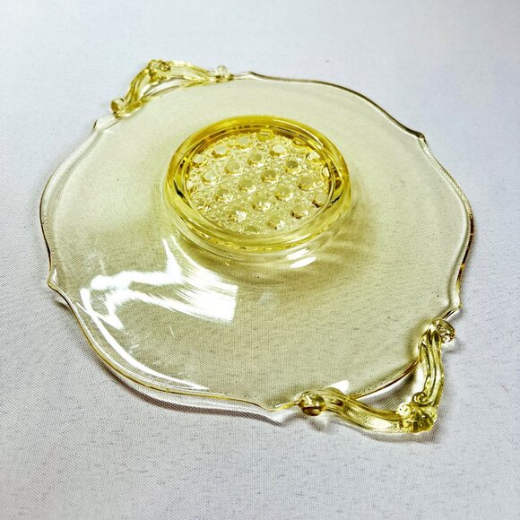 Lancaster Landrum Cane Topaz Two Handle Plate Lemon Yellow Vintage Glass - Picture 6 of 7